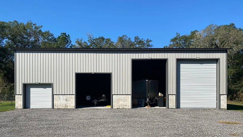 Metal workshop with multiple service bays